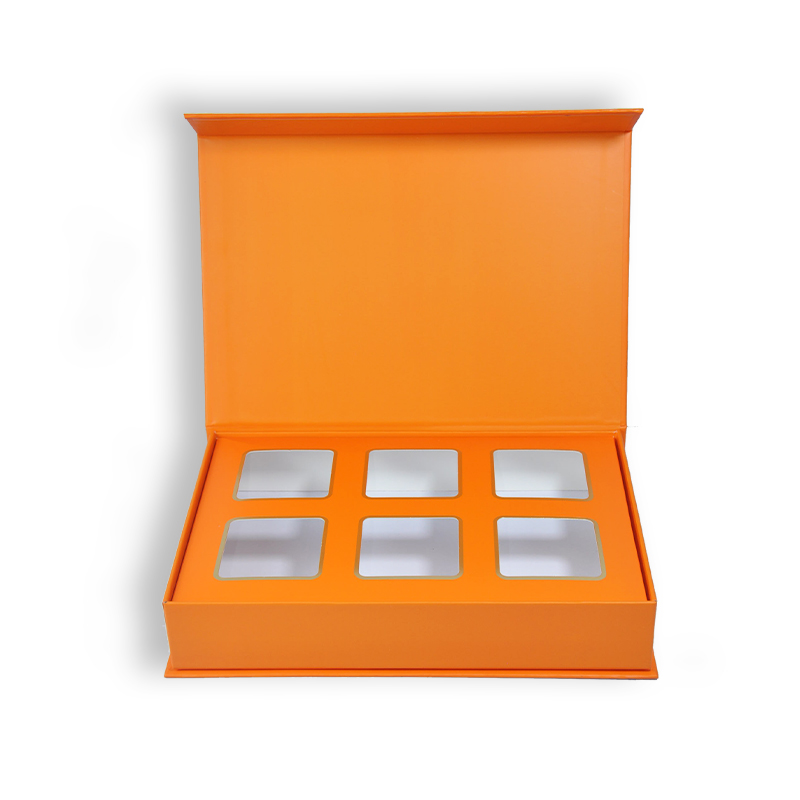 Boîte rigide magnétique personnalisée avec doublure en carton